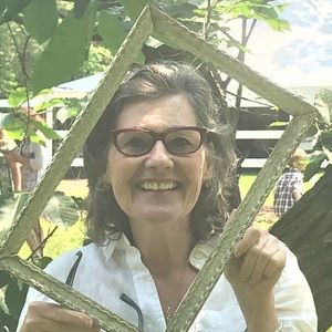 Meet your Posher, Brenda